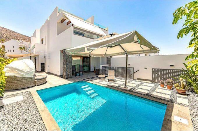 Luxury Villa Tropical Private Heated Pool Лос-Крістіанос Екстер'єр фото