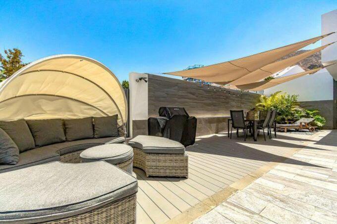 Luxury Villa Tropical Private Heated Pool Лос-Крістіанос Екстер'єр фото